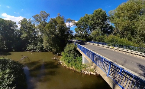 Most ev.č. 04734-12 přes řeku Odru s přítokem Suchdolského potoka