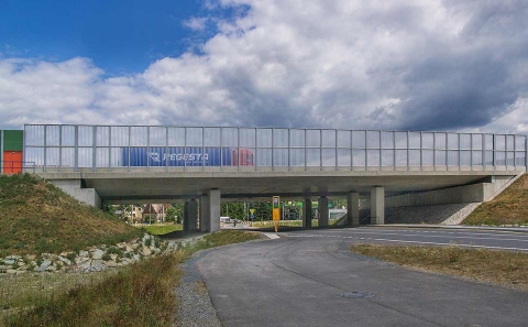 Celkový pohled na most ev.č. 68-030 přes silnici III/01144