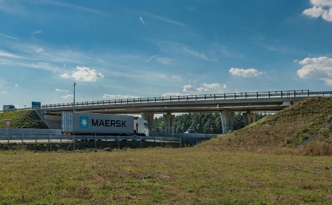 Most ev.č. 298-007 se svodidly ZMS4-1/H2 přes D35