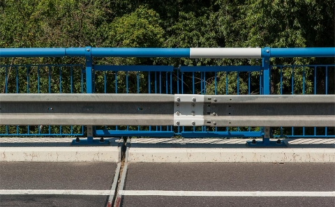 Dilatační celek svodidla ZMS4/H2 na mostě ev.č. 38I-100a