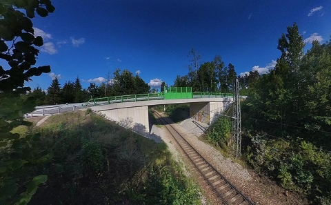 Most ev.č. 146-004 přes železniční trať ČB - Veselí