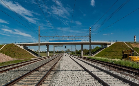 Nový most PŘ-M01 nad dálkovým koridorem Praha-Ostrava